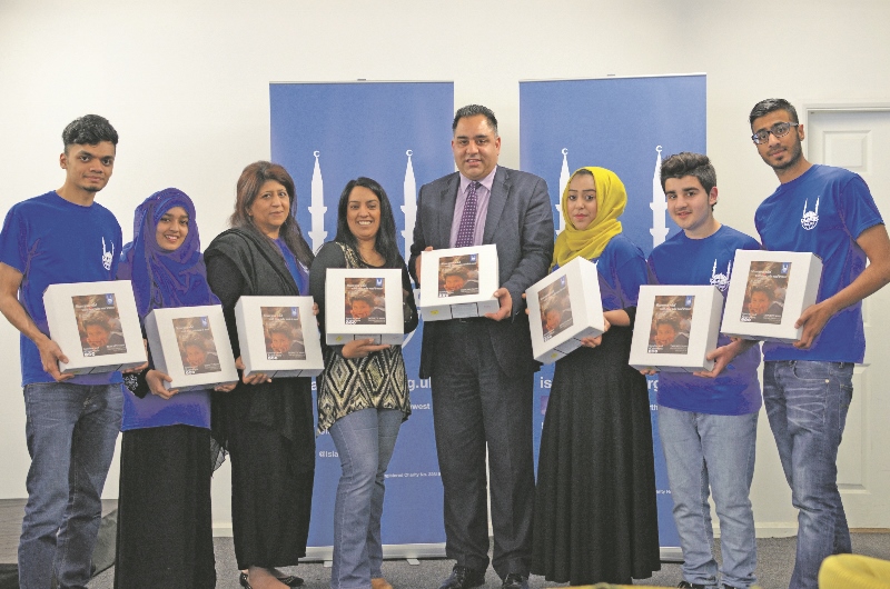 YUM: MP for Bradford East, Imran Hussain, and Bradford West MP, Naz Shah, showed their support for the #Cakes4Syria campaign last weekend