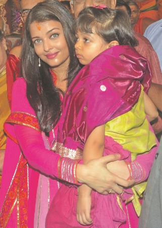 Aishwarya Rai Bachchan was spotted with her daughter Aaradhya