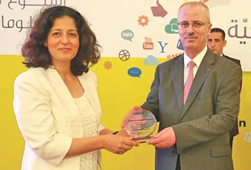 EDUCATION: Project Director for the Electrical Engineering degree in Palestine, Professor Haifa Takruri MBE, meets with Palestinian Prime Minister Rami Hamdallah