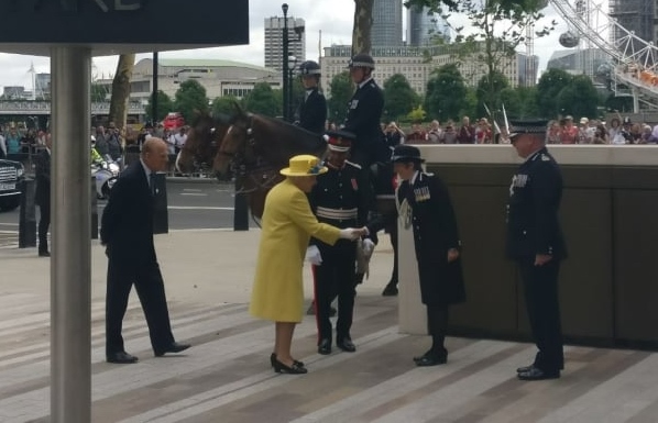 Her Majesty The Queen greets the Commissioner of the Metropolitan Police Service