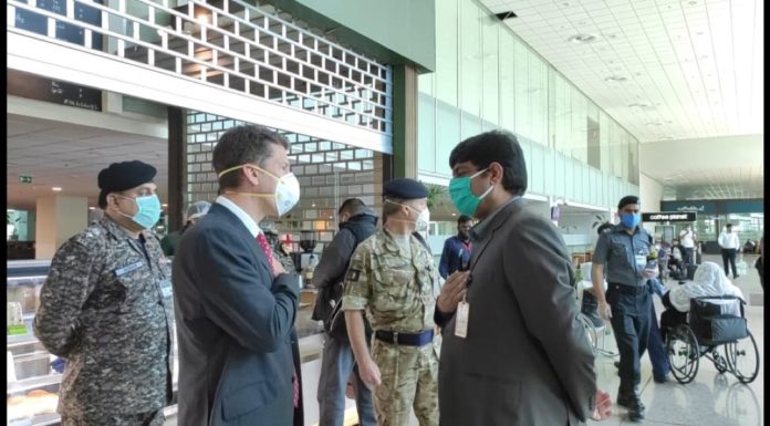 First charter flight from Pakistan leaves for the UK