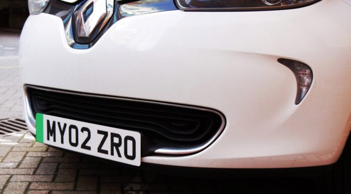 Green number plates for electric cars will appear this autumn