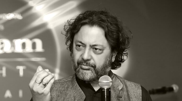 Timeless romance… world’s largest Urdu-language festival goes online