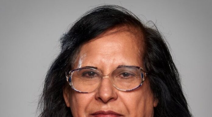 Labour councillor SUSPENDED for getting private Covid jab