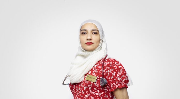 Senior NHS figures stress Muslims CAN get Covid jab whilst fasting
