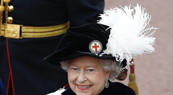 HM The Queen: Mosques & Imams pay tribute to ‘global icon of public service’
