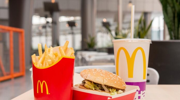 McDonald’s and other retailers to close for Queen’s funeral