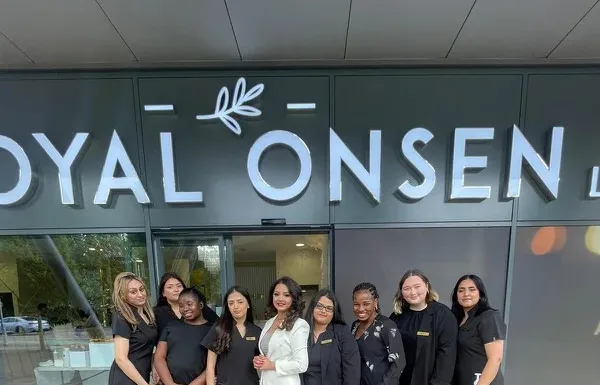 Royal Onsen treats refugees to free spa experience