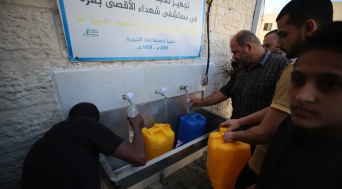 MIDDLE EAST CONFLICT: Families face death by dehydration as the world watches