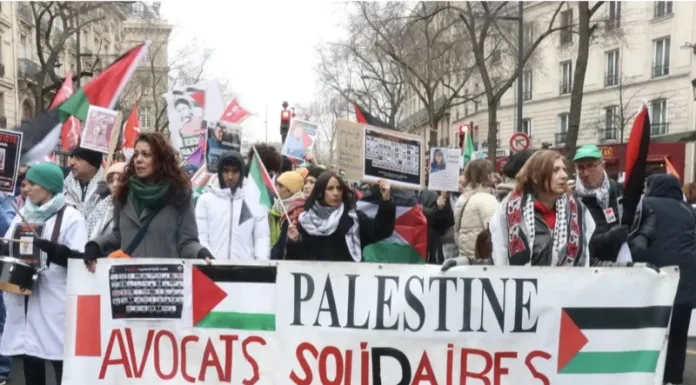 French newspaper, Le Monde, debunks Israel claims that Hamas decapitated 40 babies