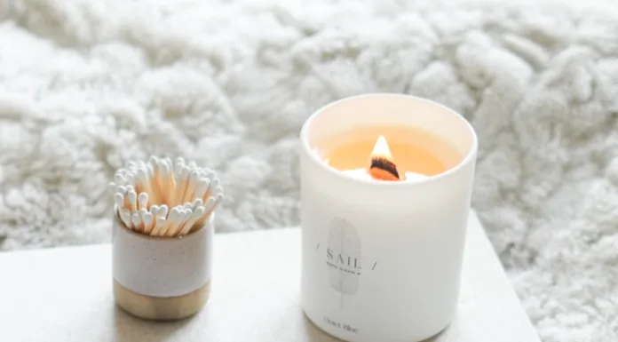 Aromatherapy at it’s finest: Soy wax candle designed to support symptoms of perimenopause and menopause