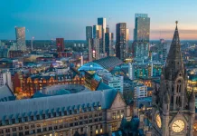Manchester powers ahead as jobs boom cements growth status